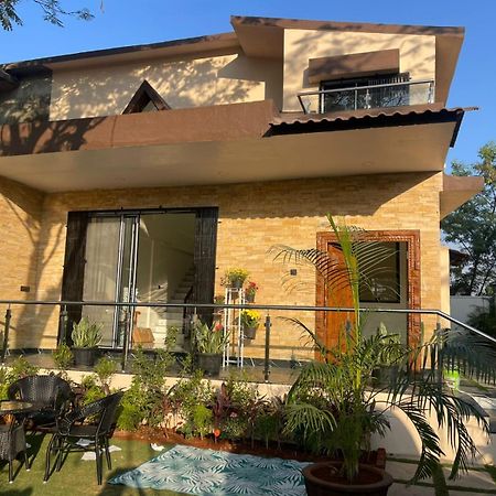 Lavish Villa - 3 Bhk Pool With Lawn Лонавала Экстерьер фото